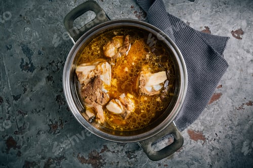 Preview: Homemade beef bone broth, rich on collagen, amino acids and proteins