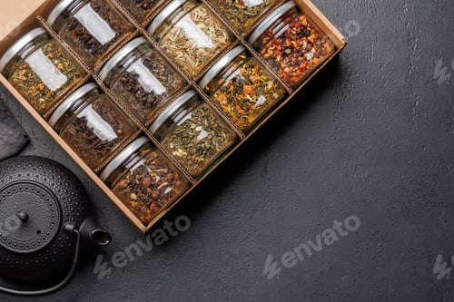 Preview: Tea time assortment: Various dry tea leaves