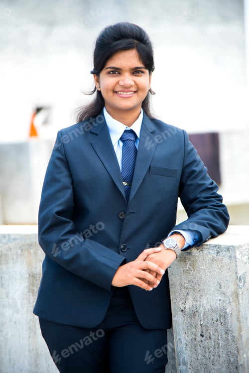 Preview: Cheerful Indian young business woman, attractive Indian businesswoman.