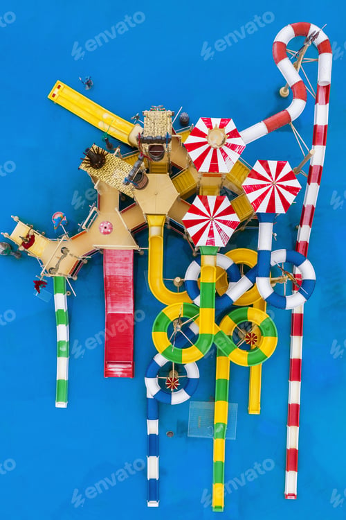 Preview: Aerial view of a woterpark