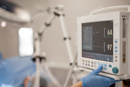 Preview: Surgery treatment in progress