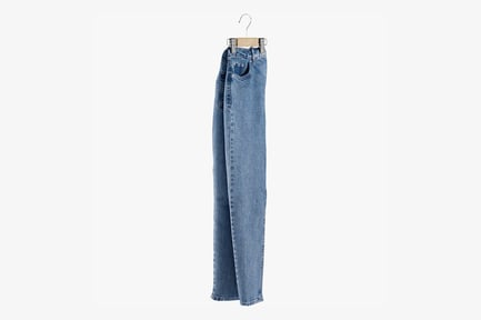 Preview: Womenswear: Classic Blue Jeans on Hanger