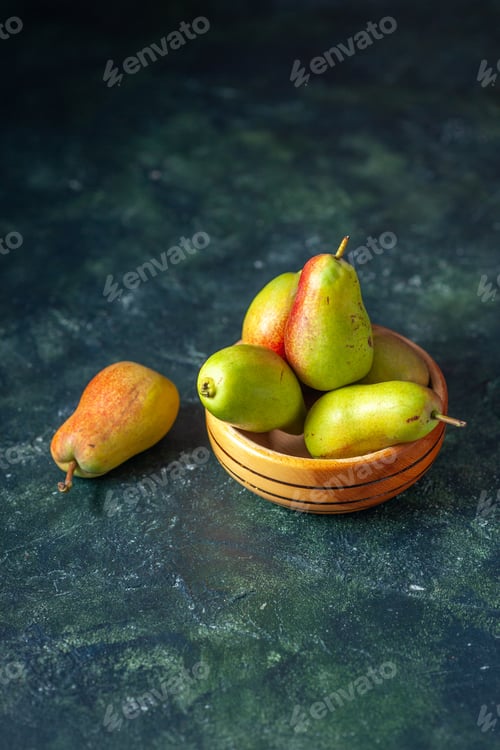 Preview: front view sweet pears on dark background tree ripe juice fresh mellow apple colors