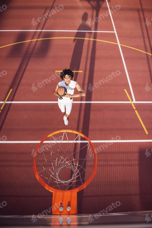 Preview: Attractive basketball player