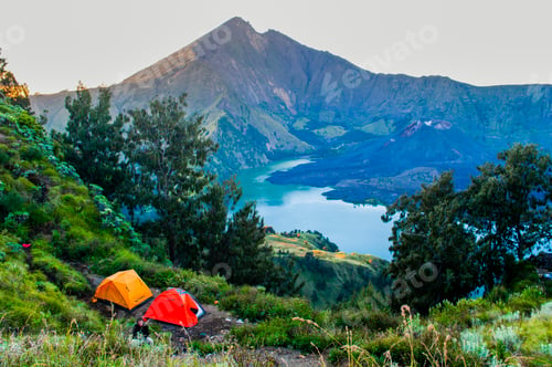 Preview: Camping on Mount Rinjani Crater Rim at the First Night Camping on the Three Day Mount Rinjani Trek,