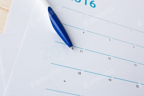 Preview: Closeup of numbers on calendar page