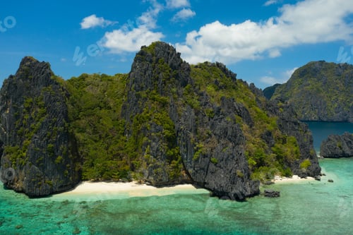 Preview: Tropical beach in El Nido, Palawan, Philippines