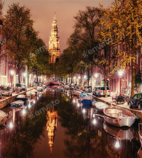 Preview: Beautiful night in Amsterdam. illumination of buildings an