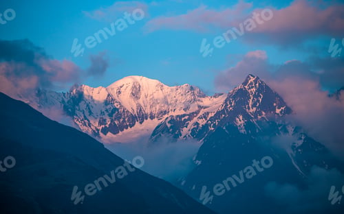 Preview: snow covered Mountain range in Gorkha