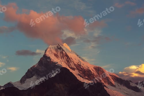 Preview: Cordillera