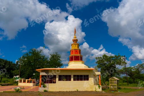 Preview: Colorful hindu temple in sunny day