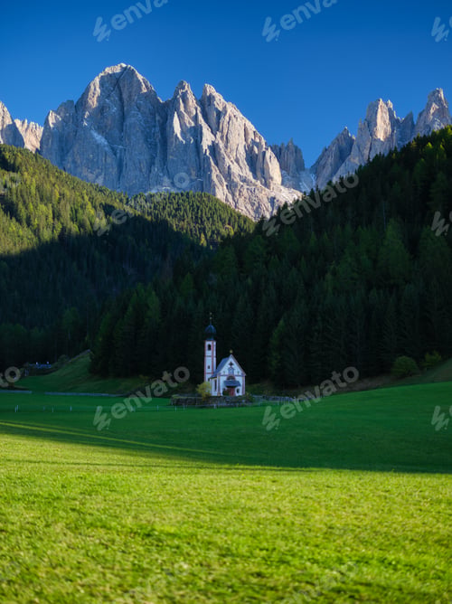 Preview: Santa Maddalena. Val di Funes. Dolomite Alps. Italy. Church in the meadow.
