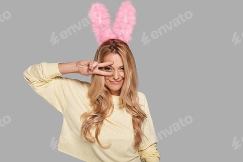 Preview: Funny bunny.