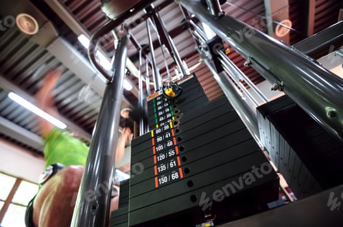 Preview: Upper traction gym machine