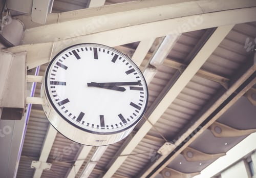 Preview: Big clock at post in transportation station