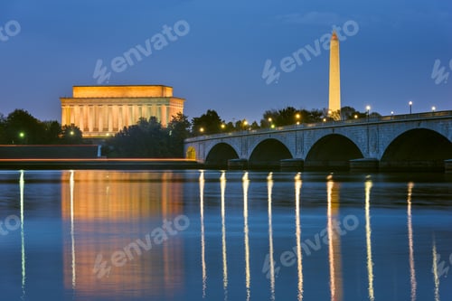 Preview: Washington DC, USA skyline on the Potomac River