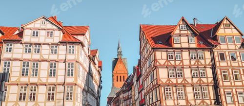 Preview: Old town and Marktkirche church in Hannover, Germany.