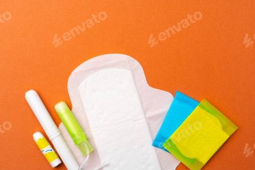 Preview: Female medical pad and tampon top view