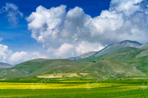 Preview: Piano Grande di Castelluccio, mountain and rural landscape