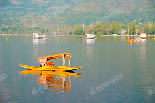 Preview: Beautiful scenic view of sunrise at Dal Lake, Jammu and Kashmir, India