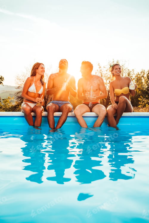 Preview: Summer cocktails and a good laugh by the pool