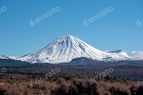 Preview: Mt Ngauruhoe and the central plateau in winter
