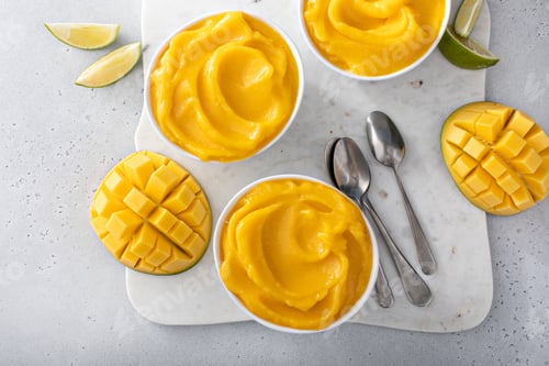 Preview: Mango ice cream or nice cream, blended frozen mango dessert