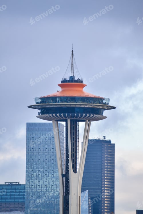 Preview: Stunning view of the Seattle skyline from a quaint, secluded park in the city