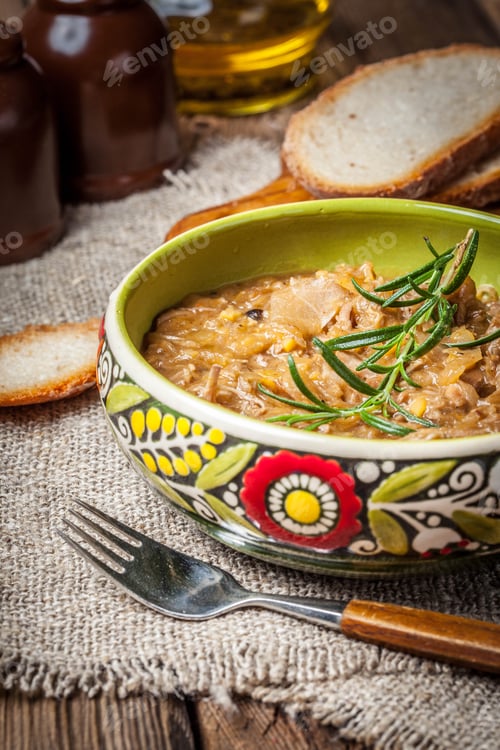Preview: Bigos - stewed cabbage with meat,dried mushrooms and smoked sausage.