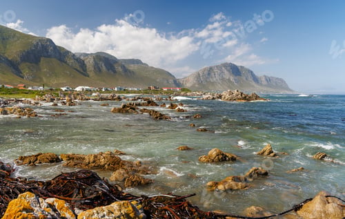 Preview: Scenic ocean coast in South Africa