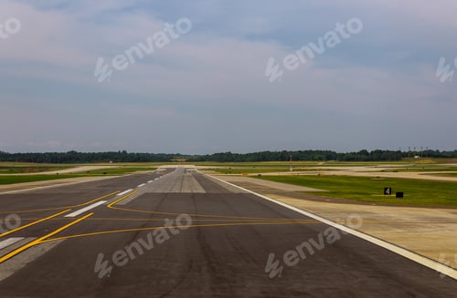 Preview: International Airport on the runway in airport is the international air gateway