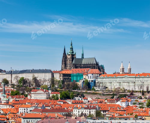 Vista previa: View of Hradchany: the Saint Vitus (St. Vitt's) Cathedral