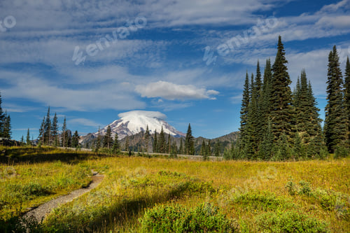 Preview: Mountains lake