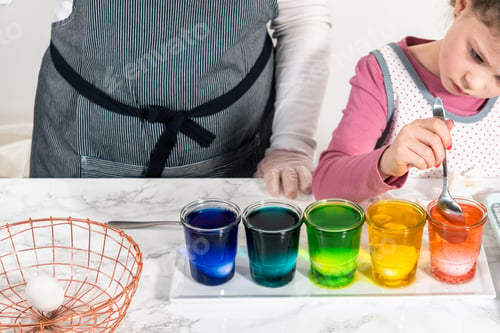 Preview: Easter egg coloring