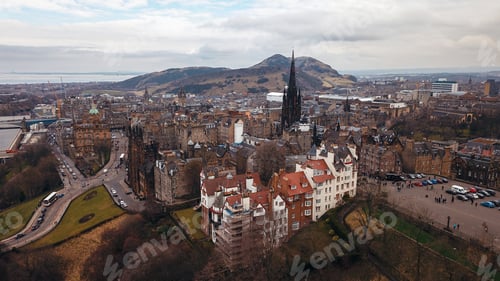 Preview: Views of Edinburgh showcasing historic architecture and the iconic Arthurs Seat