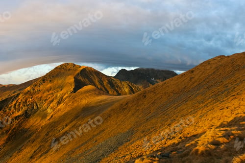 Preview: sunrise mountain