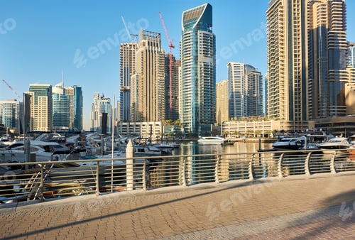 Preview: Dubai marina skyline in United Arab Emirates