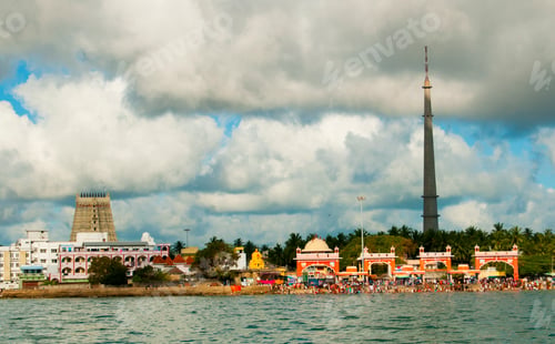 Preview: Ramanathaswamy temple and Rameswaram Beach view from Arabian sea, India