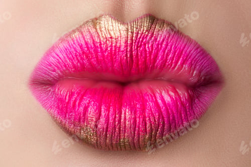 Preview: Woman lips blowing a kiss