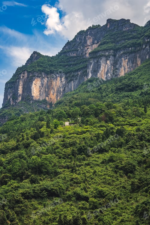 Preview: Landscape of Yangtze river in China