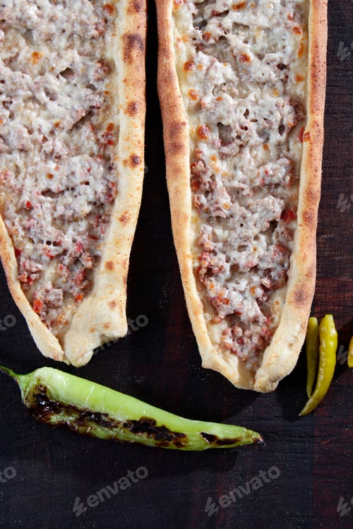 Preview: Meat and cheese pita. Konya, Turkey