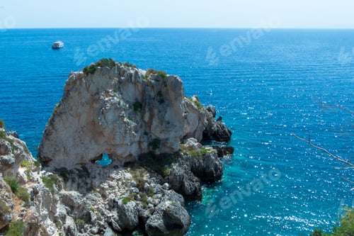 Preview: Beautiful landscape of the Caribbean sea with rocky cliffs in the Tremiti islands