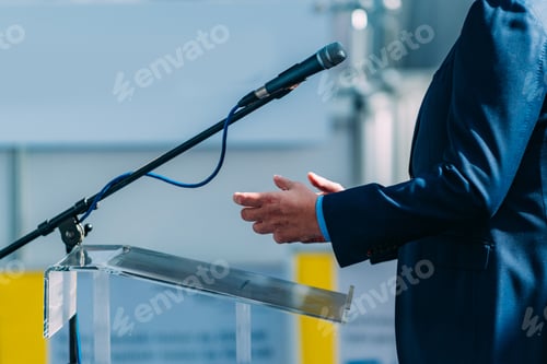 Preview: Politician during election campaign