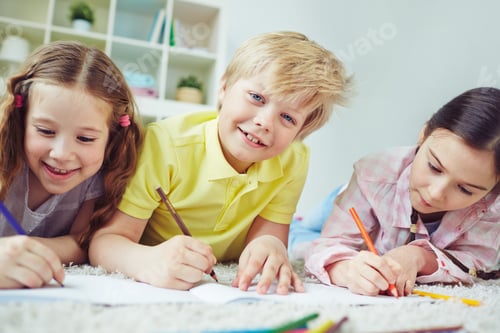Preview: Creative kids