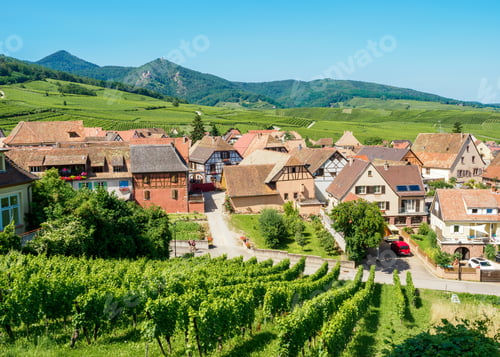 Preview: Hunawihr village and surrounding vineyards, Alsace, France