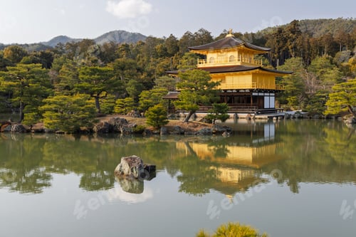 Preview: The Golden Pavilion in Kyoto, Japan