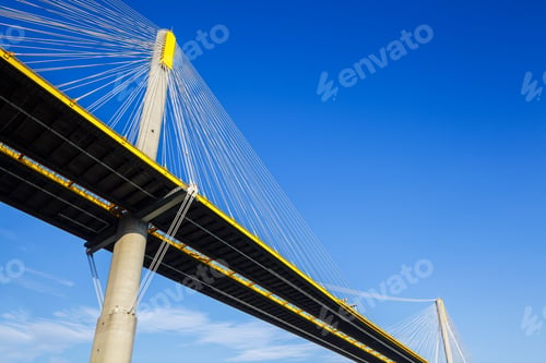 Preview: Suspension bridge in Hong Kong