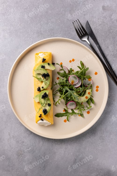 Preview: French omelette with ricotta and avocado, arugula and radish salad