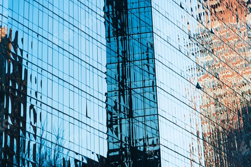 Preview: Close up of modern skyscrapers in Manhattan, New York