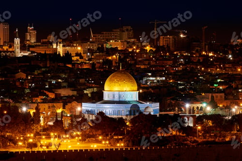 Preview: Dome of the Rock in Jerusalem at night